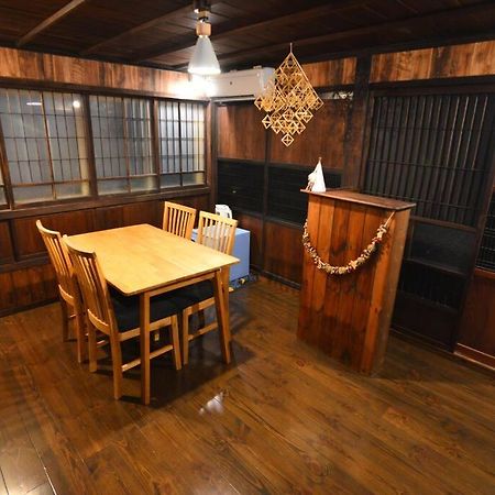 佐渡 ビーチまで0分 1客のみ オーシャンビュー Beach Side House ウッドデッキ Sado Extérieur photo