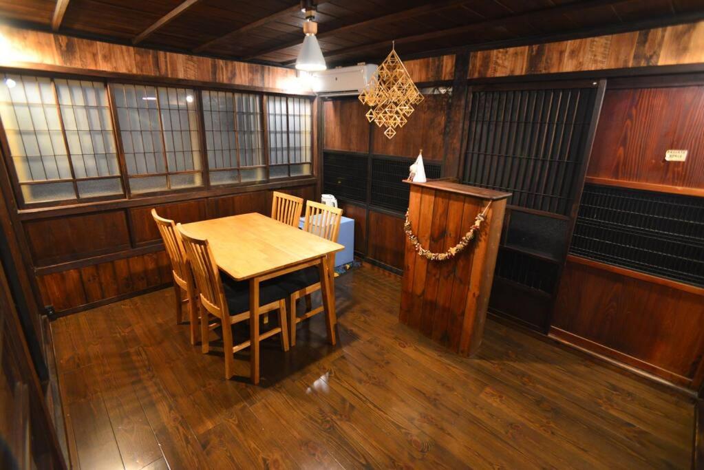 佐渡 ビーチまで0分 1客のみ オーシャンビュー Beach Side House ウッドデッキ Sado Extérieur photo